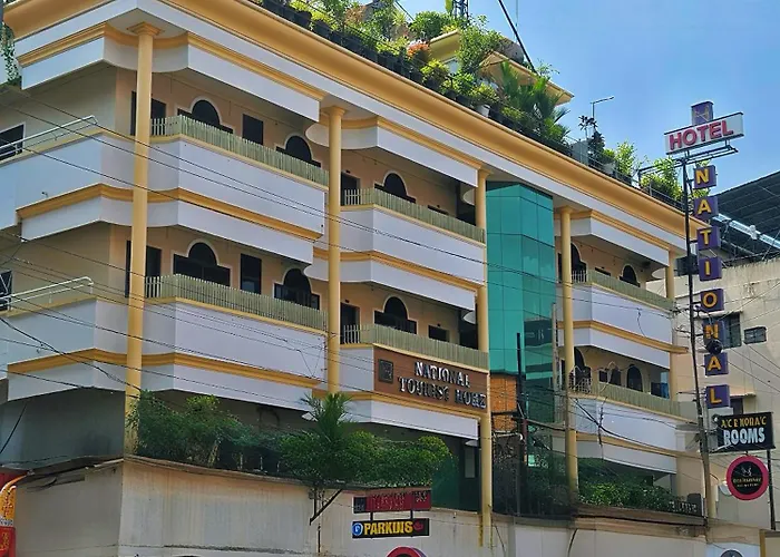 Hotel National Tourist Home Thrissur