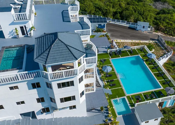 Majestic Heights Bed & Breakfast Treasure Beach