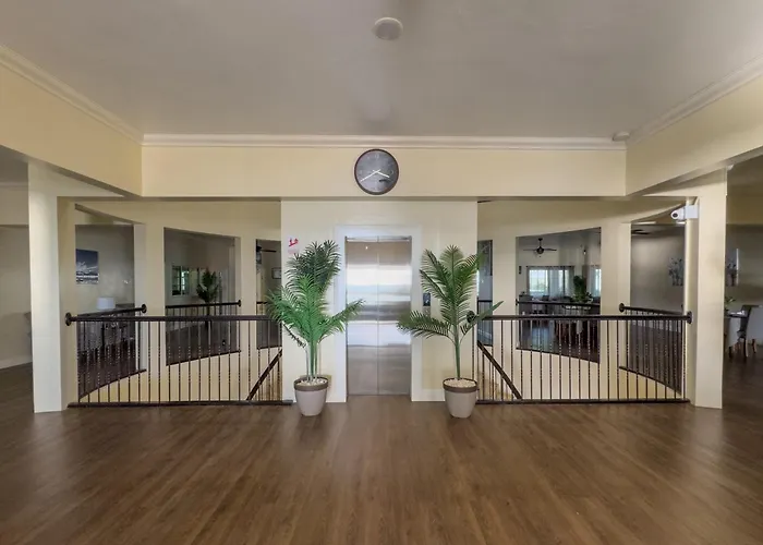Majestic Heights Bed & Breakfast Treasure Beach