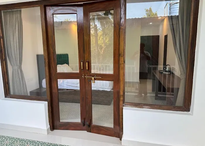 Bougain Villa Canacona