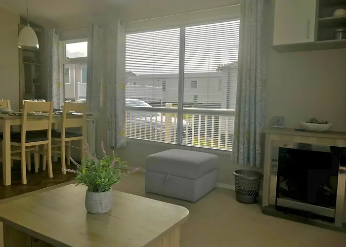Nv45 Beautiful Durdle Door Holiday Park West Lulworth