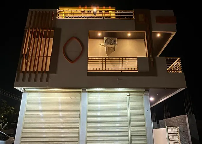 Shankar Guest House Hampi
