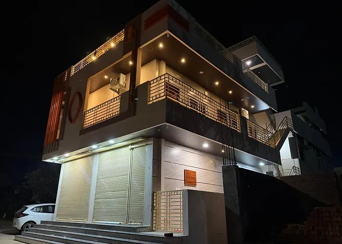 Shankar Guest House Hampi