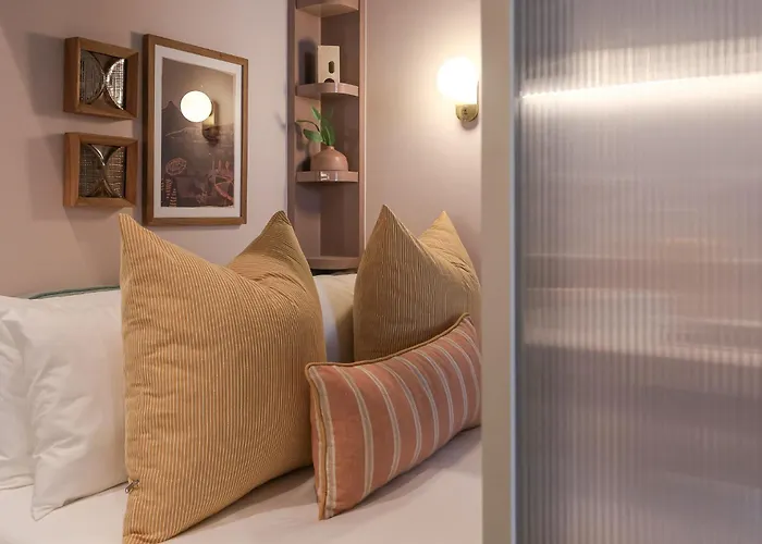 Onehundred On M - Fluent Serviced Apartments Cape Town