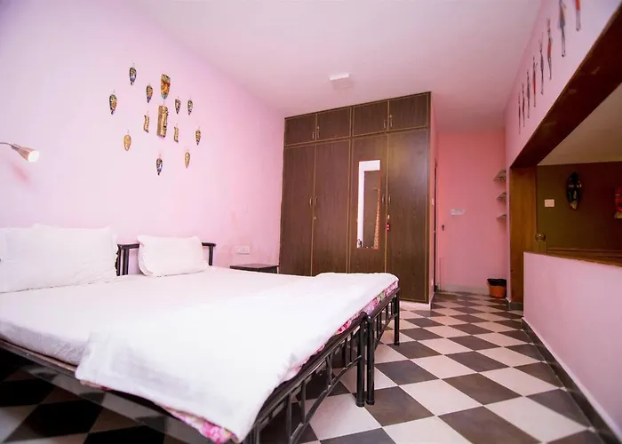 B'S Hive Hospitaltiy Hotel Kodaikanal