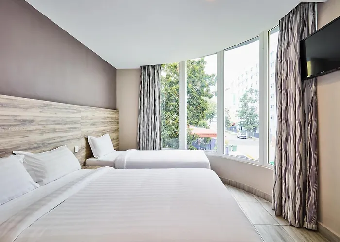 Ibis Budget Singapore Crystal