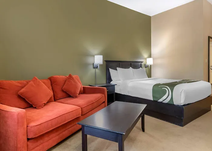 Quality Inn & Suites Quispamsis Rothesay