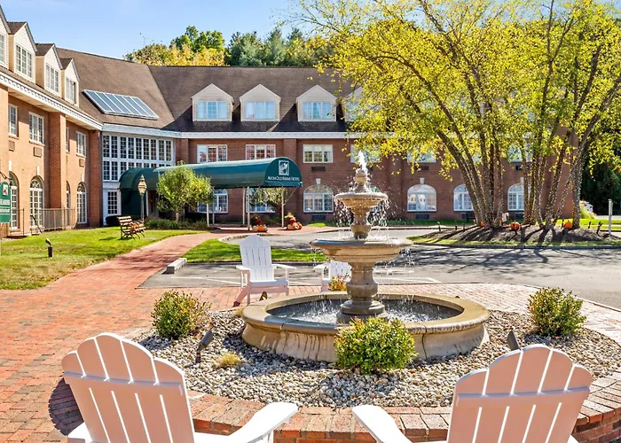 Avon Old Farms Hotel