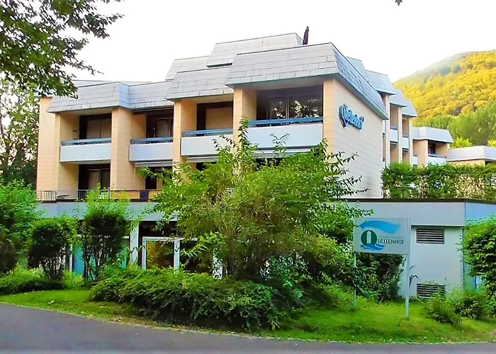 Hotel Quellenhof - Self-Check-in Bad Urach