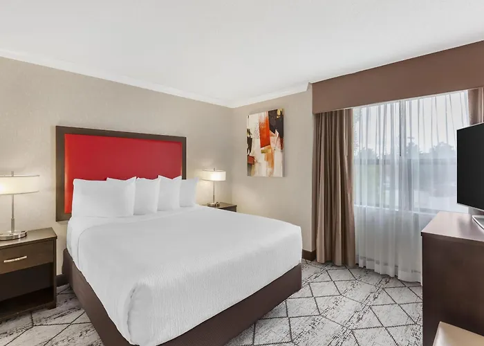 Best Western Plus Rose City Suites Welland