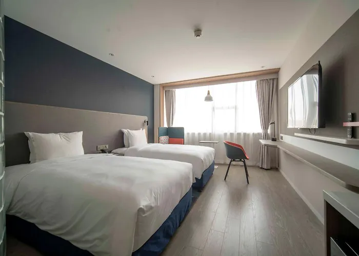 Holiday Inn Express Shanghai Jinqiao Central By Ihg