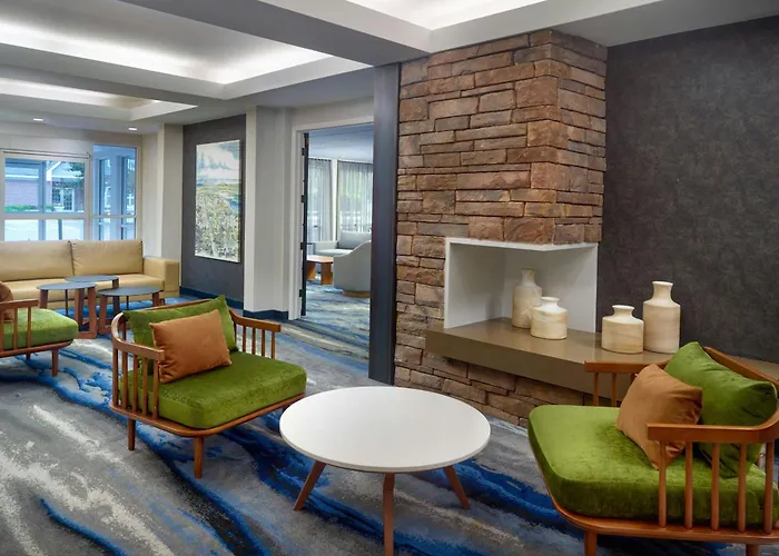 Fairfield Inn & Suites By Marriott Frederick