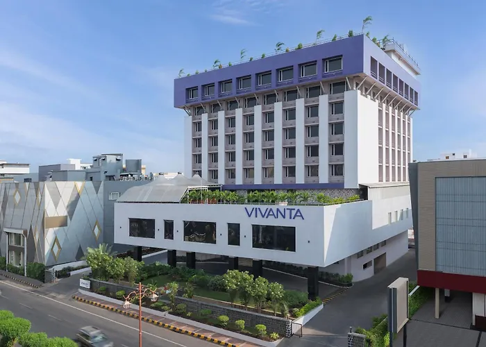 Vivanta Vijayawada, Mg Road