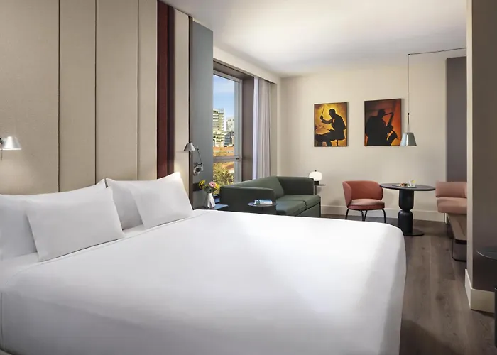 Nh Barcelona Diagonal Center Hotel