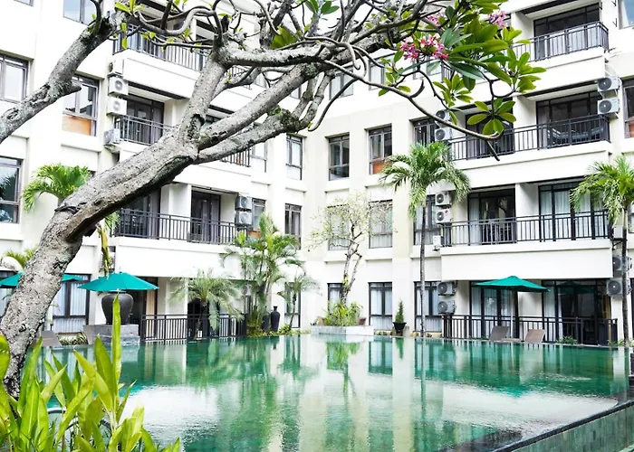 Grand Kuta Hotel And Residence Legian 