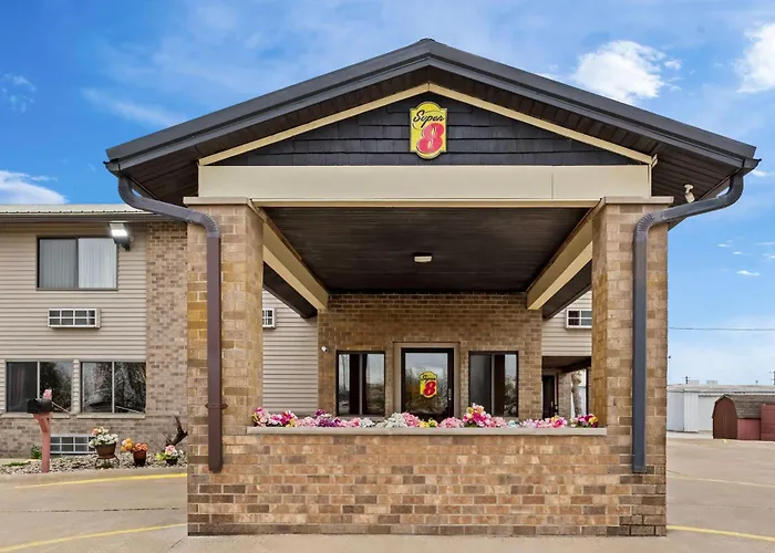 Super 8 By Wyndham Jefferson Hotel