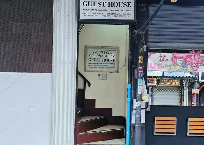 Walking Street Guest House Pattaya
