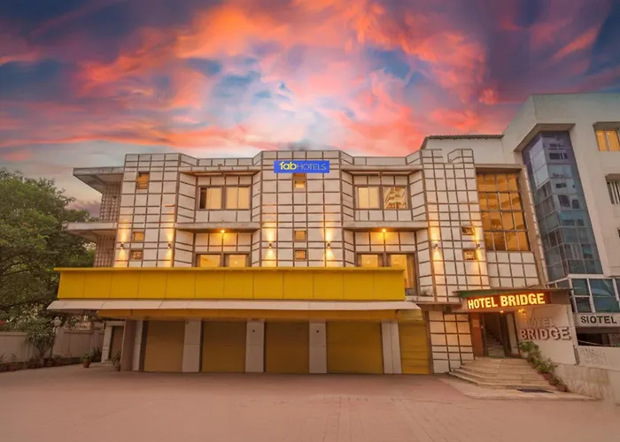 Fabhotel Bridge Ahmedabad