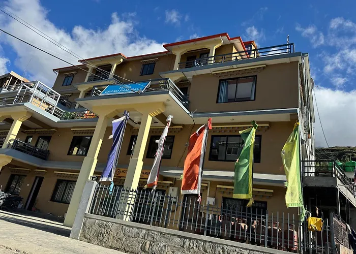 Hotel Grand Shambala Muktināth