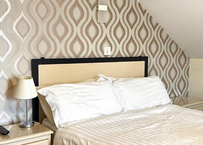 Deincourt Hotel Newark-on-Trent 