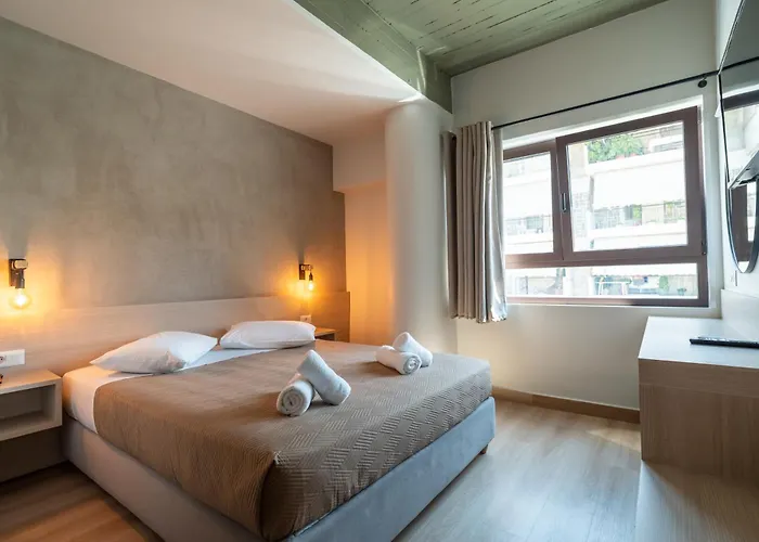 Hotel Athens Hawks Urban