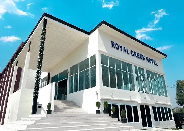 Royal Creek Golf Club And Resort Udon Thani