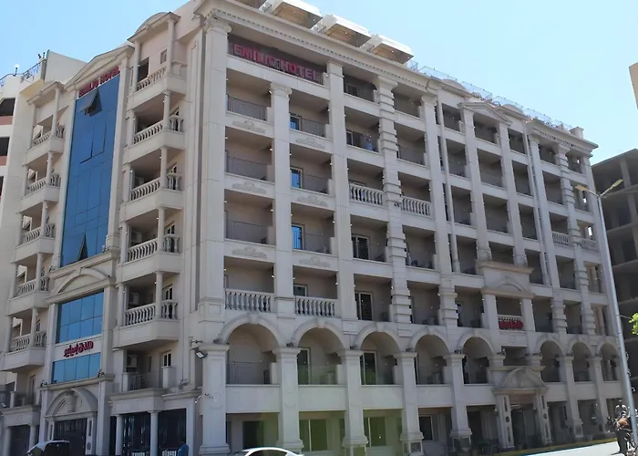 Emilio Hotel Luxor
