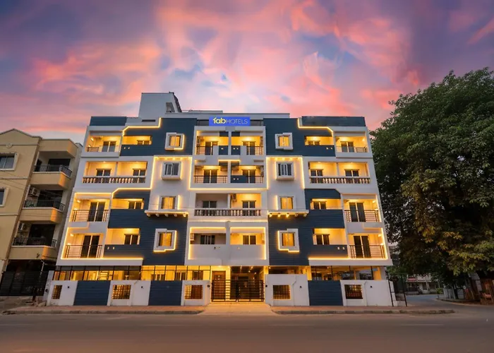 Hotel The Sun Suites - Yelahanka