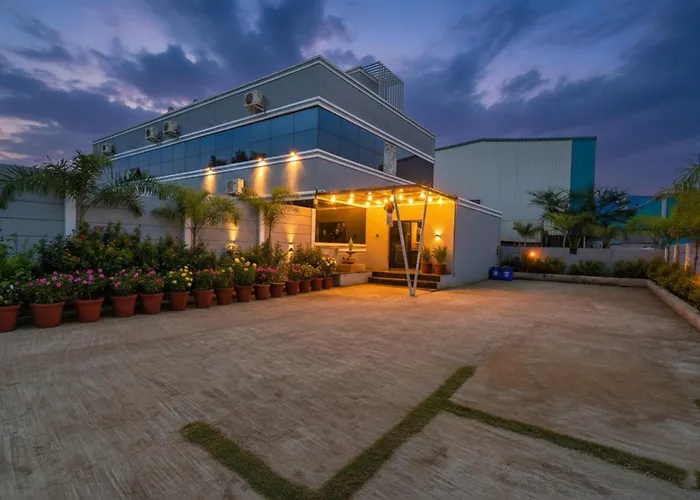 Via Tiru Residency Hotel Pune