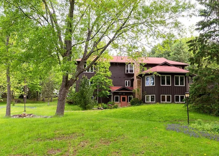 Fairy Bay Lakehouse Huntsville