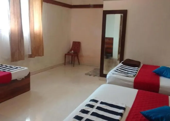 Royal Mughal Hotel Ambur