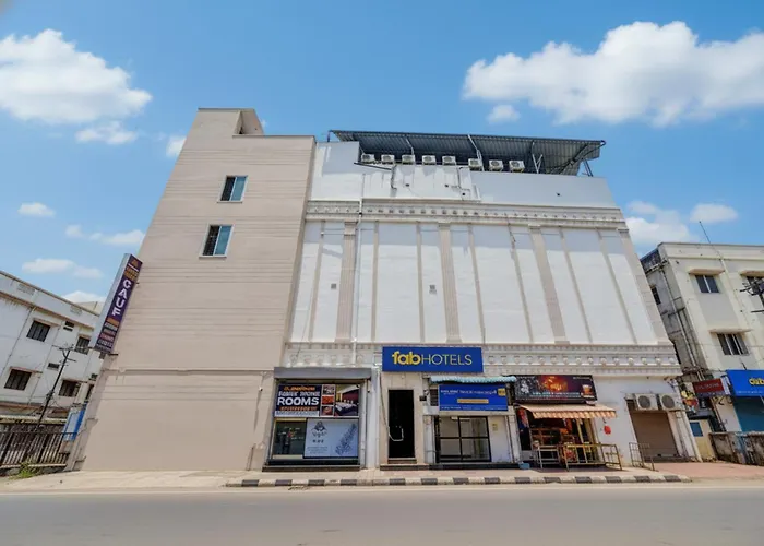 Fabexpress Arunachala Guest House Chennai