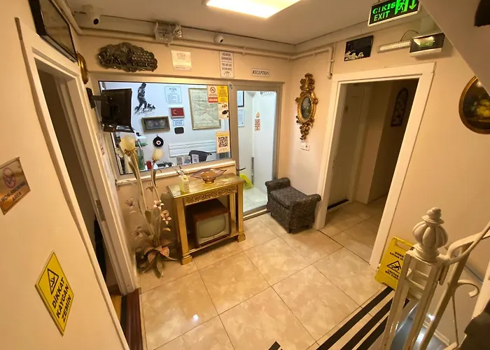 Meydan Pansiyon Uskudar İstanbul