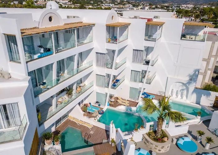 Kouros Home & Suites Faliraki