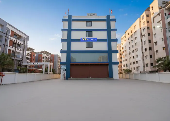 Fabhotel Prime Ace II - Nr Jupiter Hospital Vadodara