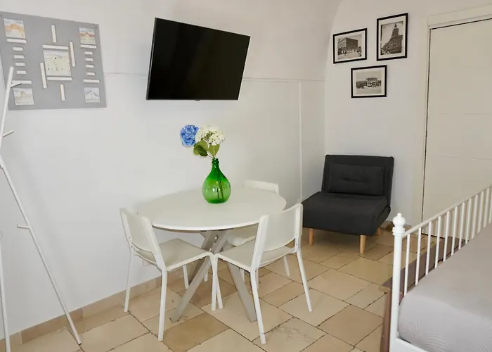 Mari Home Bari