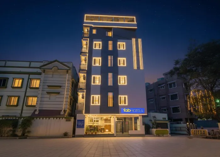 Fabhotel Crystal Suites Bangalore
