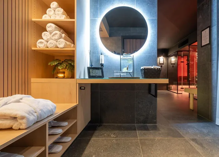 One Two Four - Hotel & Spa Gand