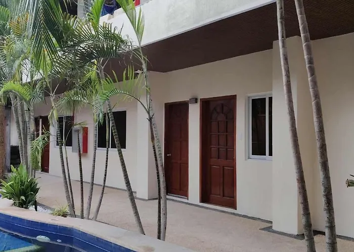 Birdwatchers Beachfront Hotel Panglao Island