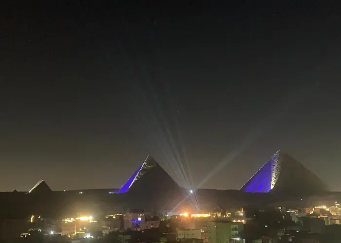 The Pyramid Hotel Caïro
