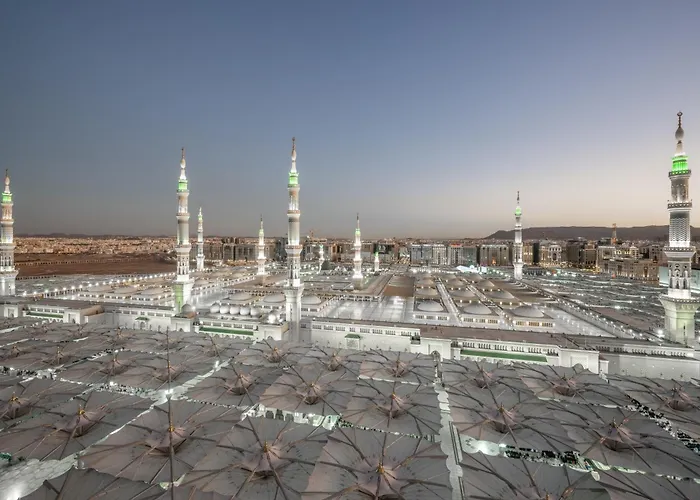 Makarem Haram View Suites Medina