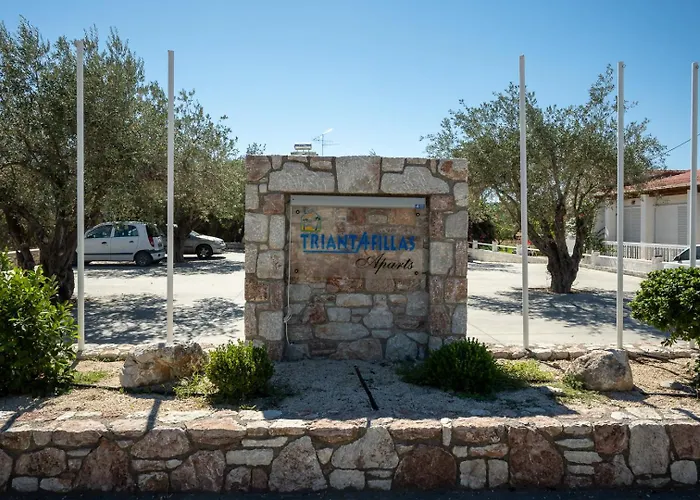 Triantafillas Suites Afandou