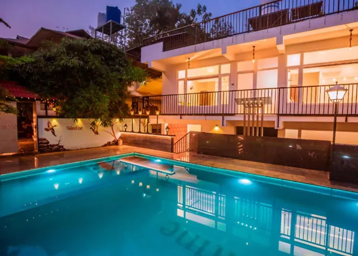 Wayanad Valentine Pool Resort Sultan Bathery