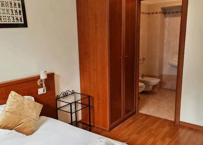 Opera Italian Suite Roma