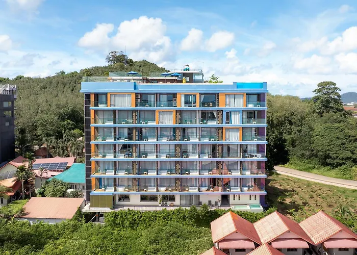 The Blue Mavi Hotel Chalong