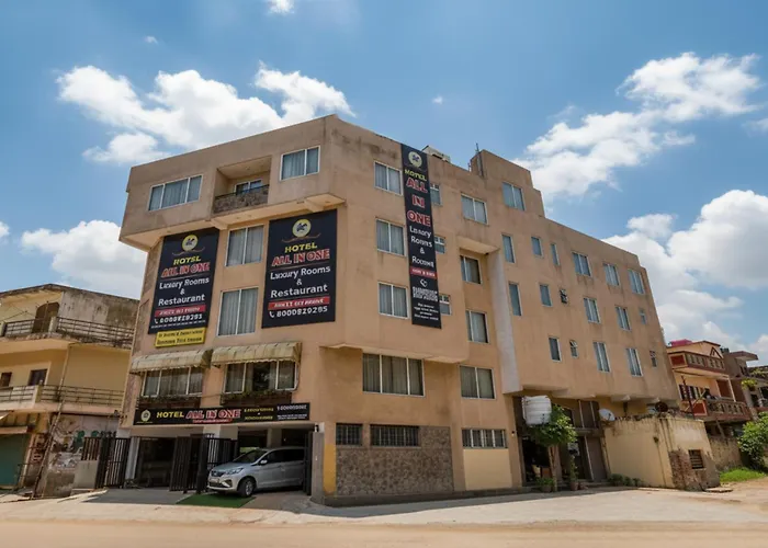 Fabhotel All In One Delhi 