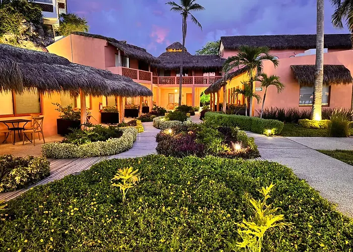 La Posada Hotel Boutique Manzanillo