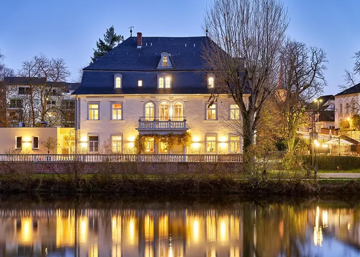 Villa Keller By Erasmus Saarburg