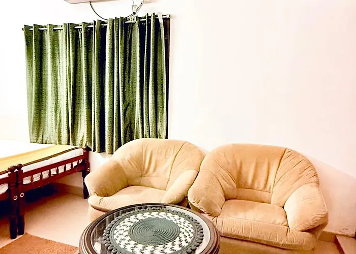 Comodita Inn Kochi