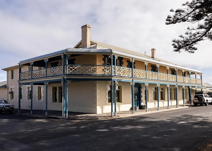 Robe Hotel
